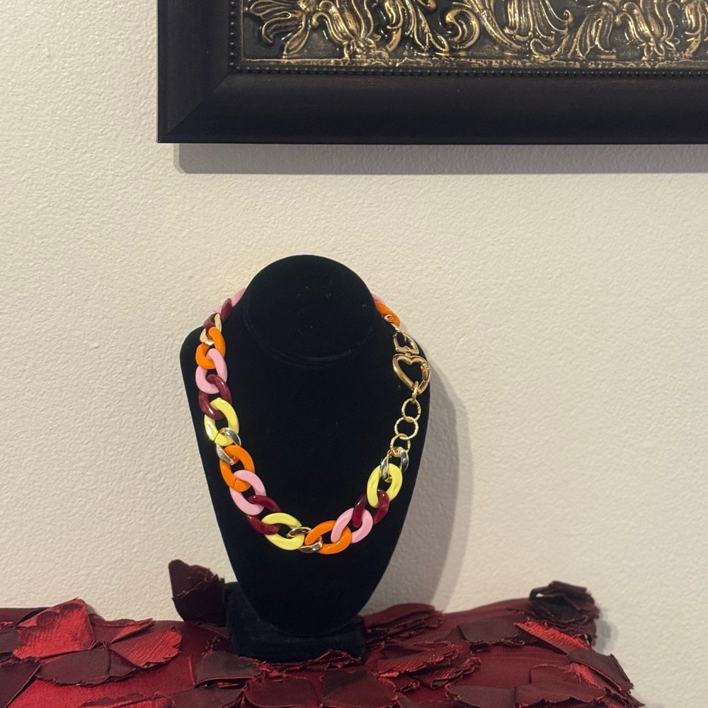 Colorful Chain Link Necklace - Picture 3 of 4